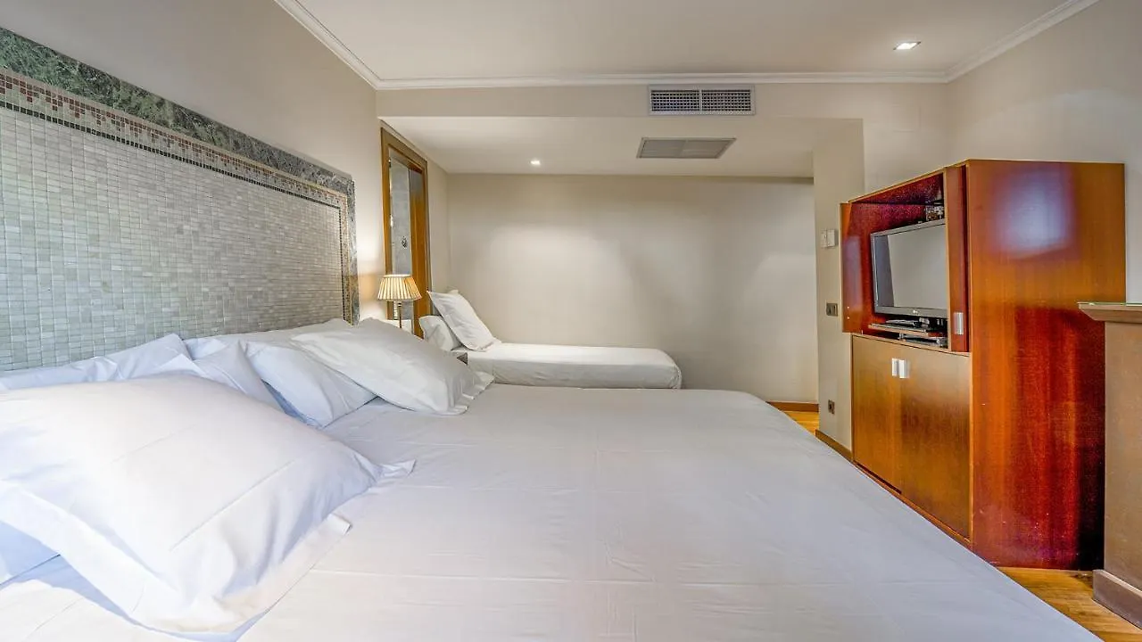 Roc Blanc Hotel & Spa Andorra la Vella 4*,  Andorra