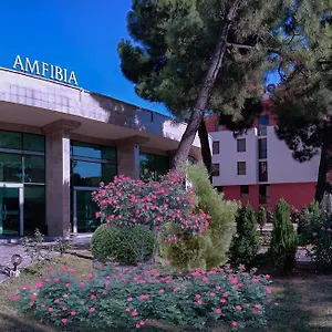 amfibia-beach-complex.sunnybeach-hotels.org/
